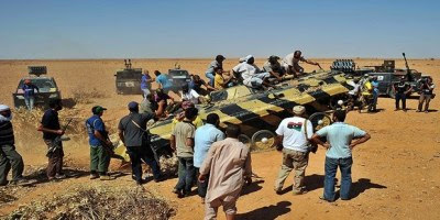 Libye:de nouveaux raids aériens menés par des forces loyalistes dans l&rsquo;Est