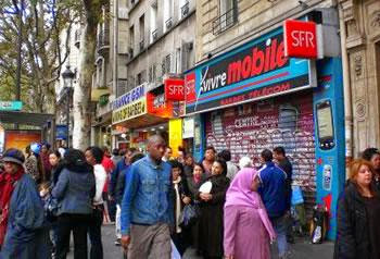 Paris et Alger décident de doper leur coopération, Encore un coup de passion?…