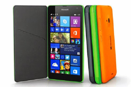 Premiers téléphones de marque Microsoft