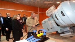 Sétif : L’ambassadrice des Etats-Unis intéressée par le centre anti-cancer