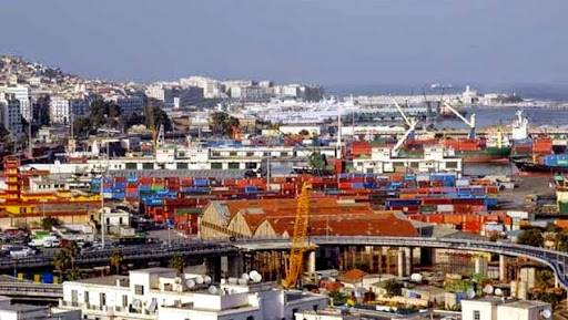 Un avant-projet de loi sur le commerce extérieur approuvé, De nouvelles conditions pour les licences d’import-export