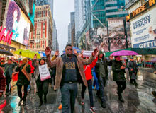 USA : deuil et appel à une réforme judiciaire et policière : «Le cancer du racisme persiste»