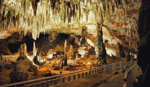 Résultat de recherche d'images pour "Grotte des Ain Beni Add"
