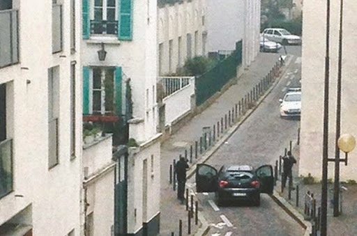 12 morts dans l’attaque du journal “charlie hebdo”  Horreur au cœur de Paris