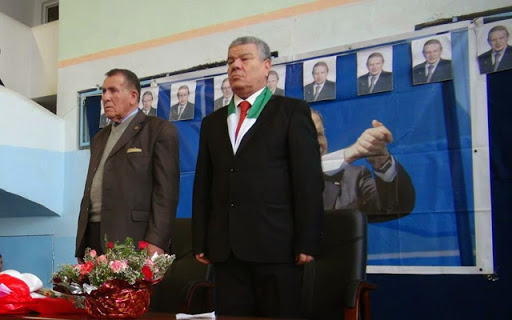 Amar Saadani, ecrétaire général du FLN, l’a annoncé hier, « Le remaniement ministériel est imminent »