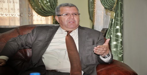 En costume de procureur de la republique : le chef de la daïra de Mostaganem met sous scellés le bureau des marchés