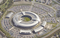 Grande-Bretagne : les e-mails des journalistes de grands médias interceptés