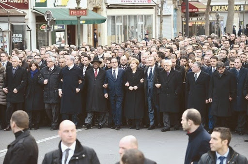 Le Maroc absent à la marche mondiale en France contre le terrorisme, Le pari raté du roi
