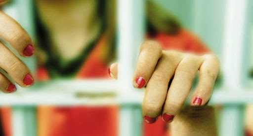 ORAN : Une employée à l’APC à la tête d’un réseau de falsification de documents de voitures