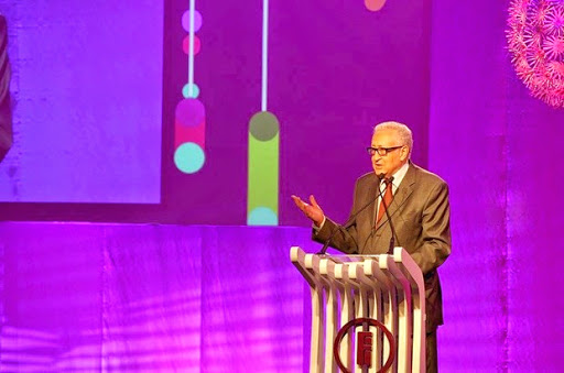 Après plusieurs rencontres fort médiatisées avec le chef de l’État, Lakhdar Brahimi peine à convaincre sur le caractère privé de ces entrevues