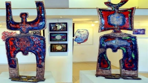 Arts plastiques: l&rsquo;oeuvre de Mustapha Adane sublime le patrimoine algérien