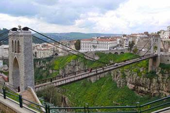 CONSTANTINE, 1027 anciens manuscrits seront numérisés