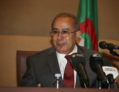 En encourageant le dialogue politique en Libye,  L’Algérie et les Pays-Bas appellent à aider la Libye à recouvrer sa souveraineté