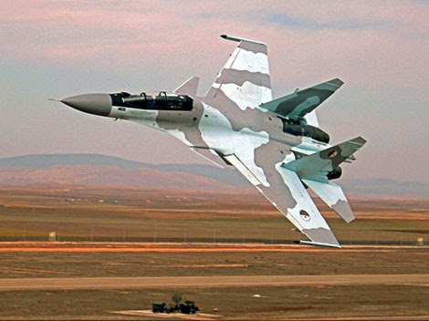 En réaction à l’exécution de 21 coptes, L’Égypte bombarde Daech en Libye