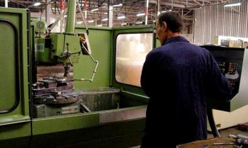 Industrie: installation prochaine d&rsquo;une commission mixte minstère-FCE pour promouvoir l&rsquo;entreprise nationale