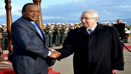 Le président kényan entame une visite d&rsquo;Etat en Algérie