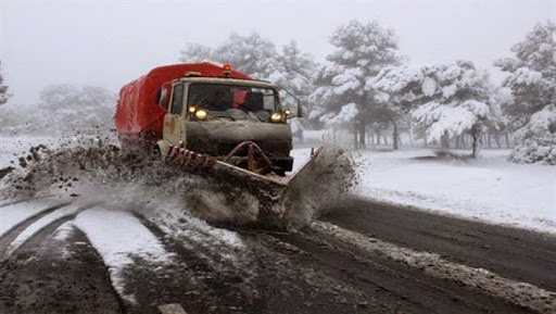 Neige : plusieurs routes fermées à Tiaret et Saida