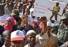 Niger – 36 morts et 27 blessés : Un avion «non identifié» largue une bombe