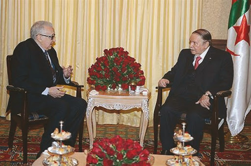 Passage remarqué de Lakhdar Brahimi à la conférence “FIKRA”  “Daech ne sera pas vaincu avec les bombardements américains…”