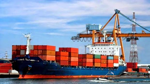 Retour des licences d’importation: un système de normalisation est nécessaire pour réguler le marché