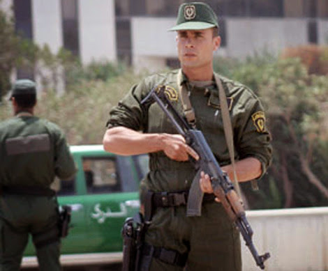 Saisie d&rsquo;importantes quantités de drogue et d&rsquo;armes prohibées à Alger et Relizane (Gendarmerie nationale)