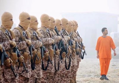 Scènes d’exécution tournées à la hollywoodienne : Qui assiste Daech dans ses pratiques sadiques ?