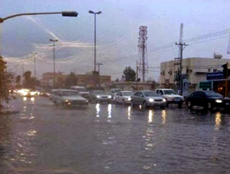 Vents violents, arbres déracinés, toitures effondrées, pluies et neige, Plusieurs axes routiers bloqués au Centre et à l’Est