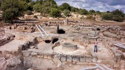 Vestiges mis au jour à Constantine: des découvertes archéologiques « inédites » (responsable)