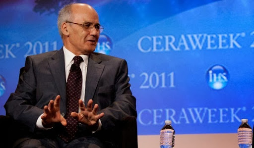 Yousfi remet au Président d’Azerbaïdjan un message du président Bouteflika sur le marché pétrolier