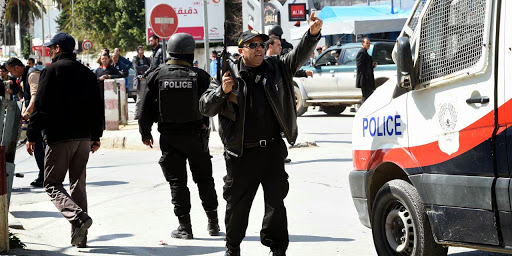 Attaque à la Kalachnikov à Tunis : 19 morts dont 17 touristes et de nombreux blessés