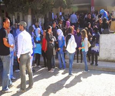 Education nationale: le CNAPESTE maintient la grève et la tutelle réitère l&rsquo;option du dialogue