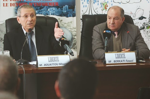 Fawzi Berkati et Mourad Bouattou, hier, au Forum de “Liberté”,   La grappe industrielle, un exemple à méditer
