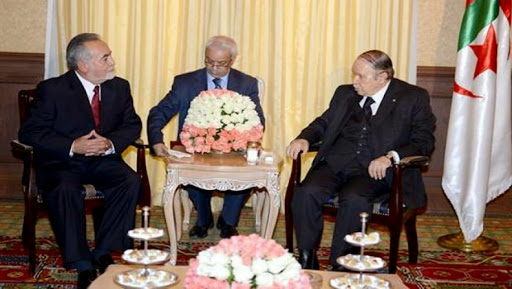 Le président Bouteflika reçoit le nouvel ambassadeur de l&rsquo;Equateur en Algérie
