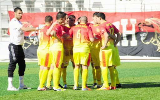 Les Sang et Or pour redorer le blason, Ezzarga pour une première