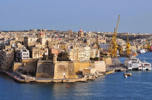 13 touristes algériens détenus à Malte lancent un SOS