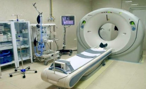 Acquisition et gestion des équipements médicaux, L’AREES envisage la création d’une filiale