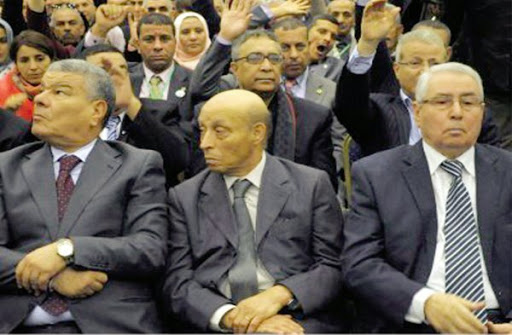 Bensalah recadre Saâdani et Ould Khelifa