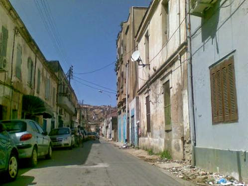 CITE BENCHERKI (TISSEMSILT) : Les habitants revendiquent l’amélioration du cadre de vie