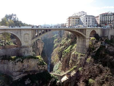 Constantine, capitale de la culture arabe 2015, Parade et lumières pour lancer l’événement