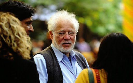 Des occidentaux protestent contre la remise d’un prix à Charlie Hebdo