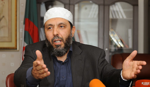 Djaballah plaide pour une révision « profonde » de la Constitution