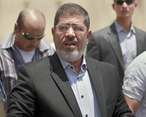 Egypte: l’ex-président Mohamed Morsi condamné à 20 ans de prison
