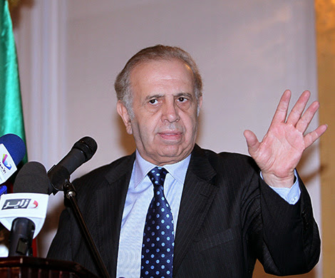 Farouk Ksentini : il est temps de hisser la langue Amazigh au rang qu’elle mérite