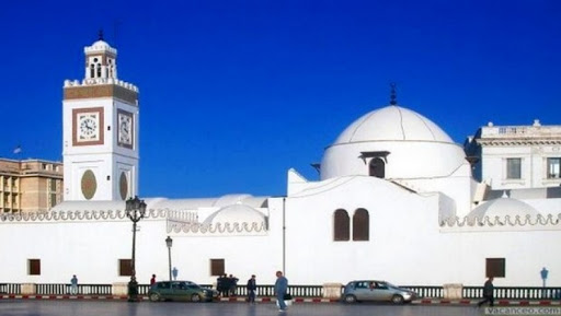 La mosquée doit s’ouvrir sur l’environnement