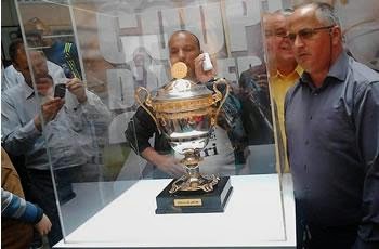 Le Mob à quelques jours de la finale, La pression monte crescendo