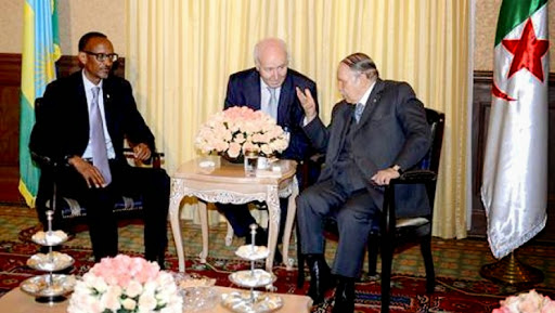 Le président Bouteflika s&rsquo;entretient avec son homologue rwandais