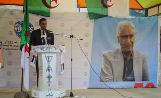 Lors d’un meeting à la salle Atlas à Alger, Nebbou tire à boulets rouges sur le FLN et le RND