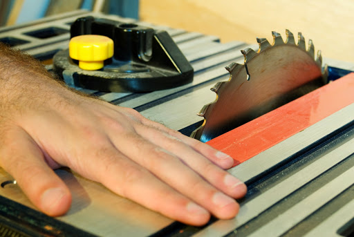 Près de 10.000 infractions de non respect des conditions de travail en 2014