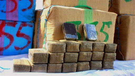 Quatre narcotrafiquants arrêtés et plus de 55 kg de kif saisis à Tlemcen et El Oued (MDN)