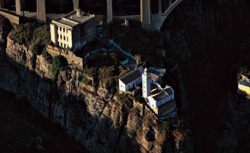 Restauration des édifices religieux à Constantine, Tous les chantiers à l’arrêt